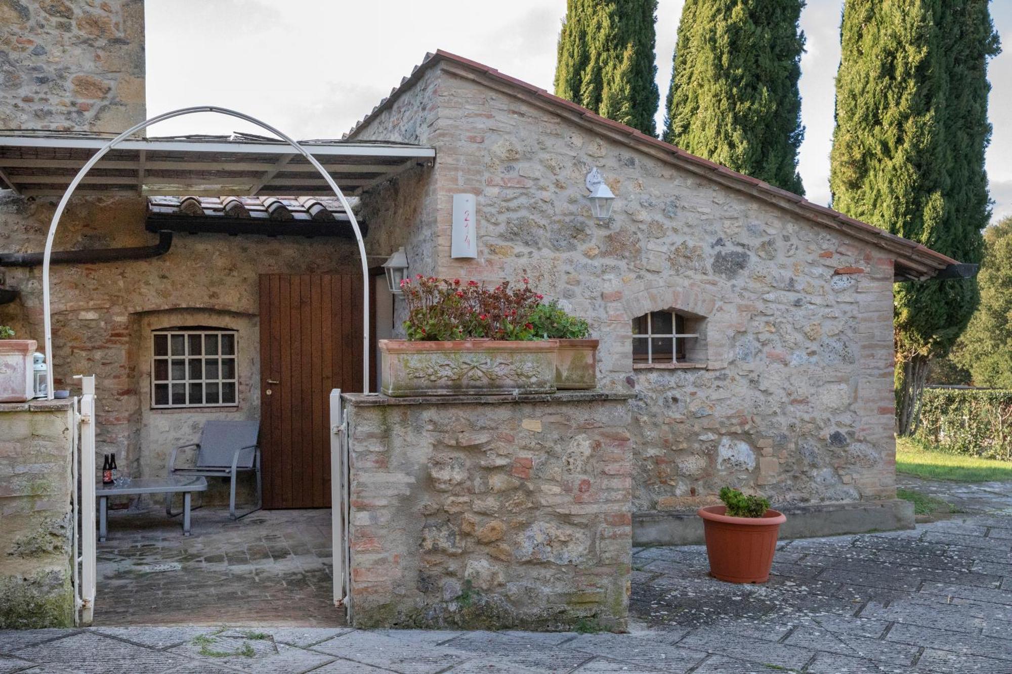 Bauernhof Tenuta Decimo - Il Borgo Di Mariano